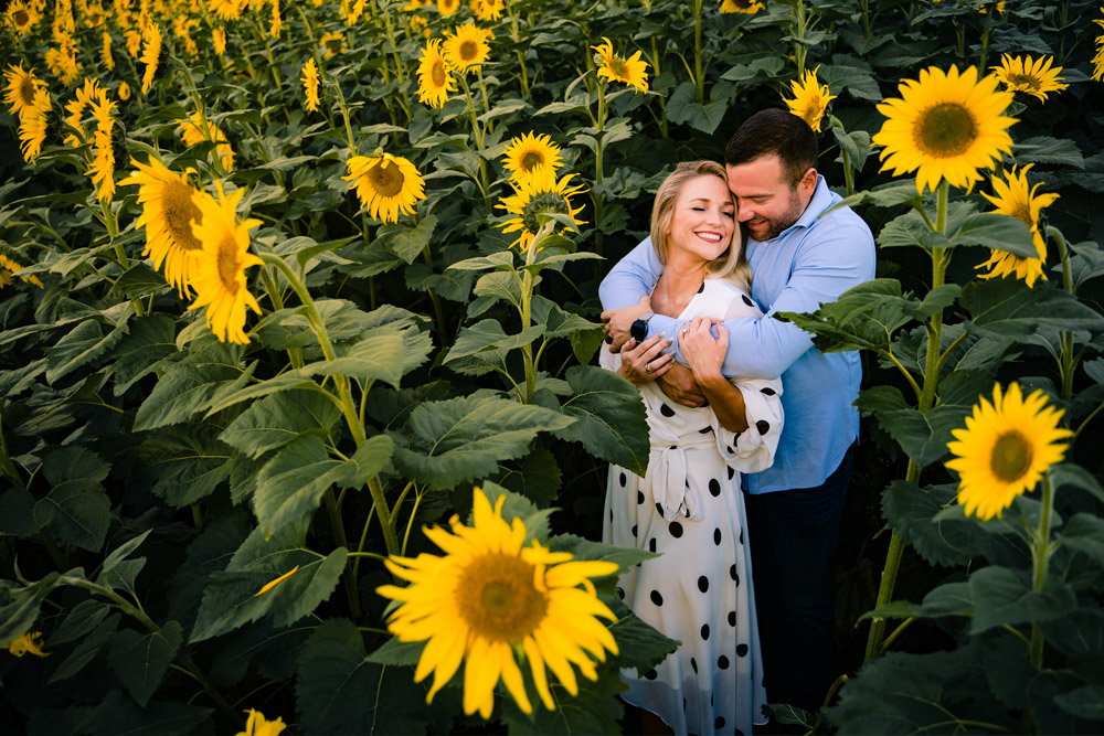 sunflower farm best engagement session of 2020